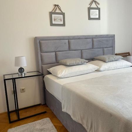 Apartment Isabell Spalato Esterno foto