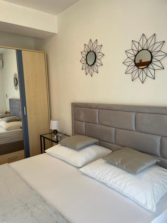 Apartment Isabell Spalato Esterno foto